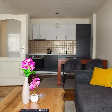 Daire Apartman Orhideja
